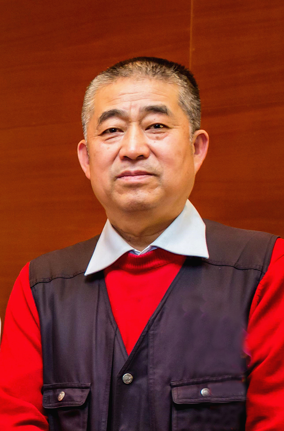 王琎山