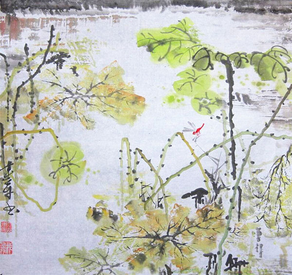 蜓蜓玉立